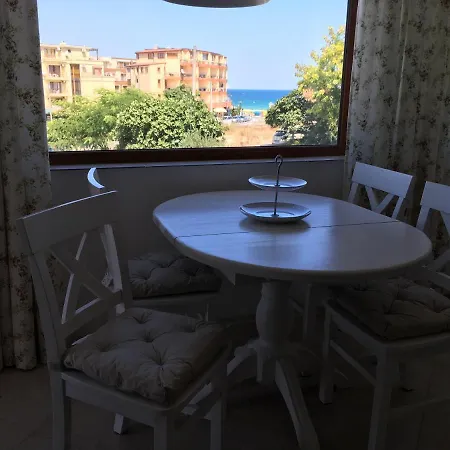 Moments Appartement Sozopol